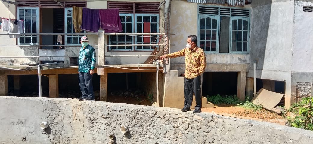 banda_irigasi_di_mata_air